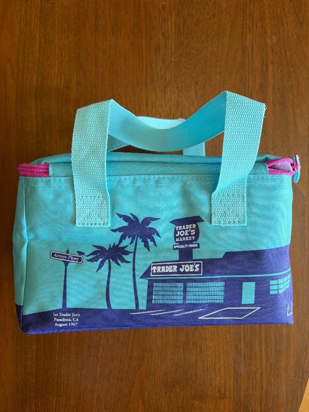 TRADER JOES NWT Mini Insulated Bag Lunchbox Lunch Blue